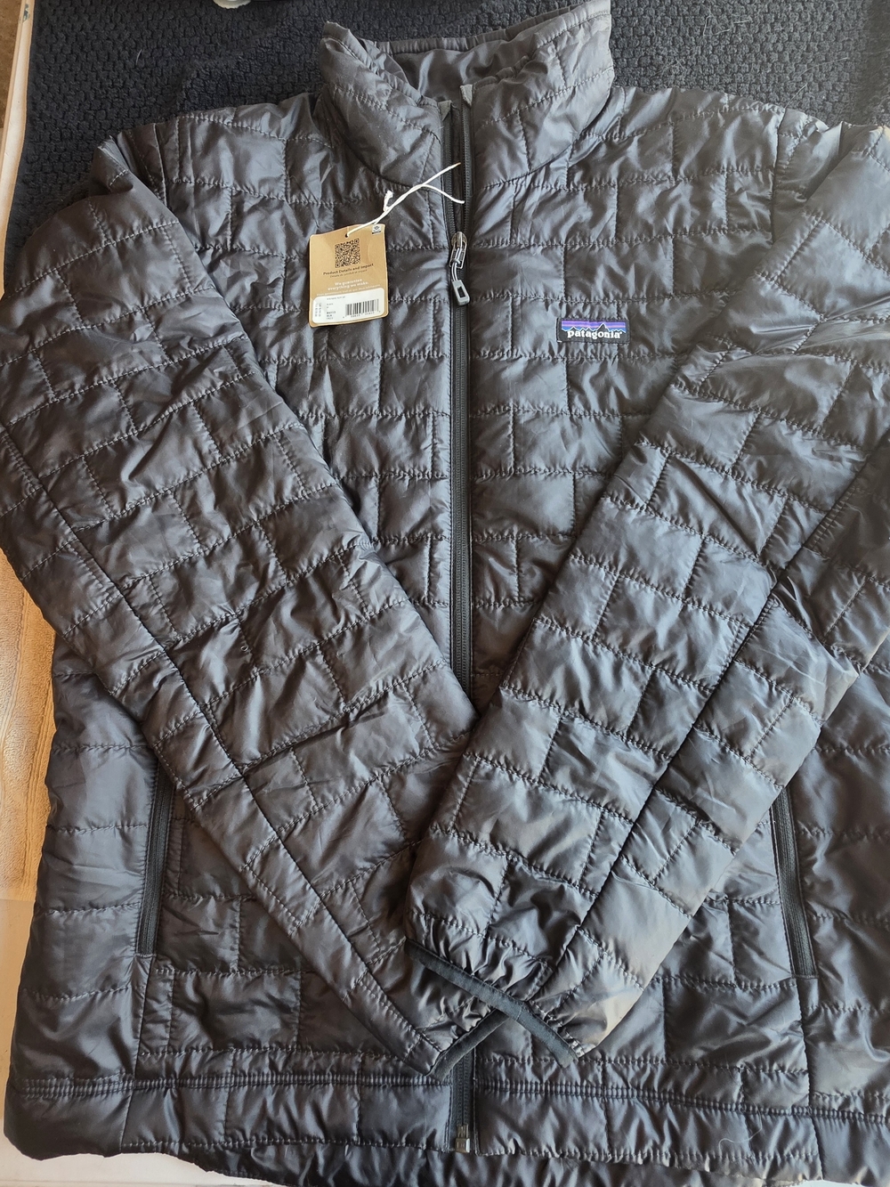 Patagonia Black Lightweight Nano Puff Jacket Size M - Nwt